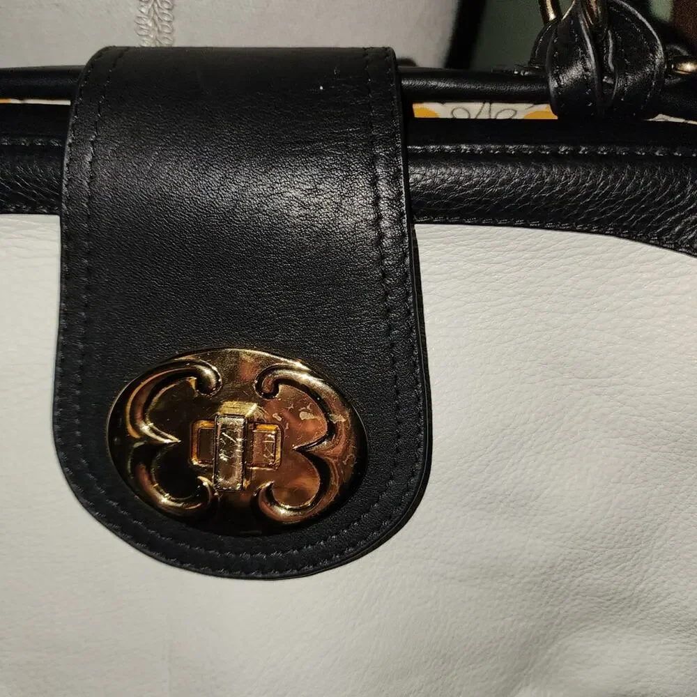 EMMA FOX EUC LRG FRAMED SATCHEL BAG